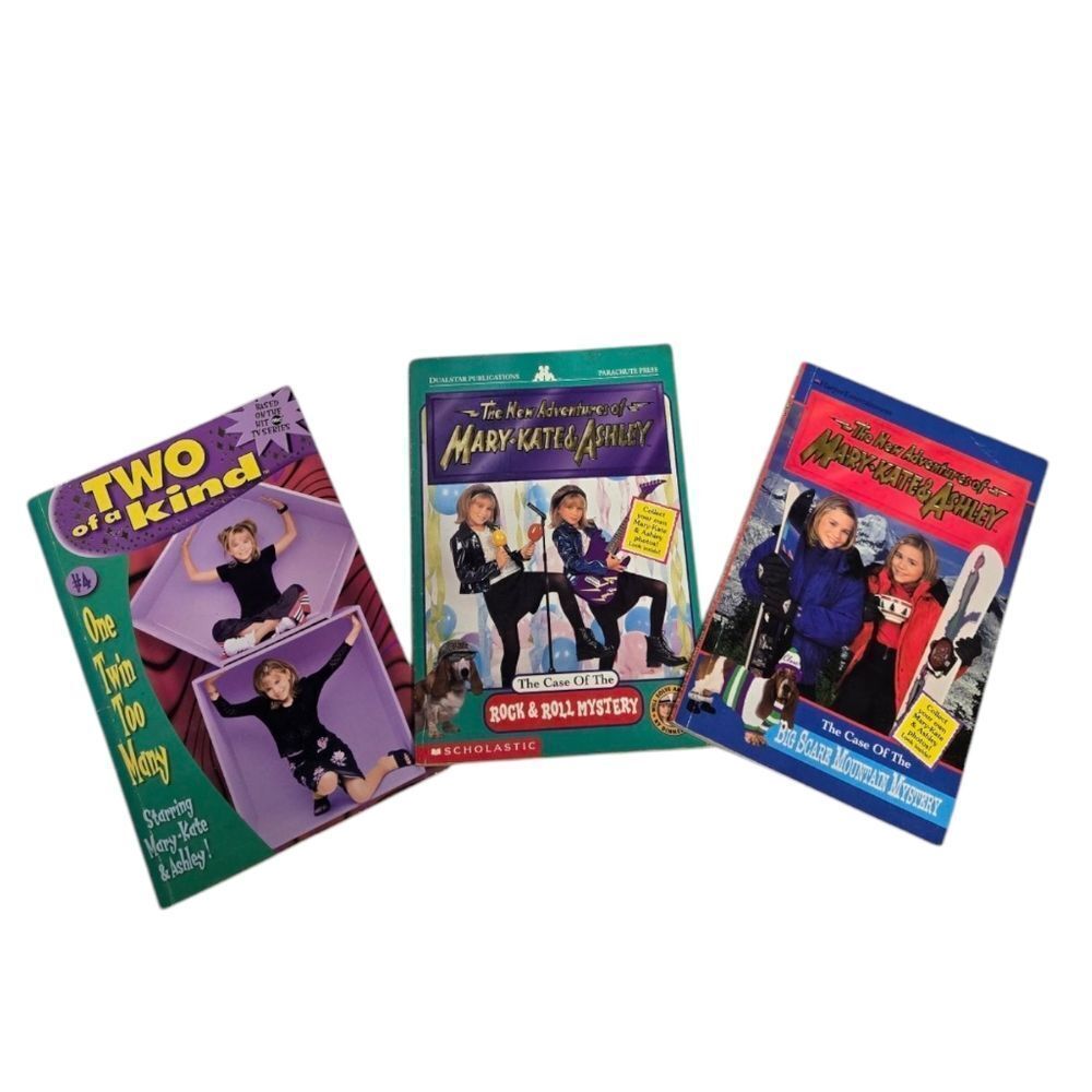 VINTAGE 90s Mary Kate and Ashley chapter books Two Of A Kind The Adventures Of